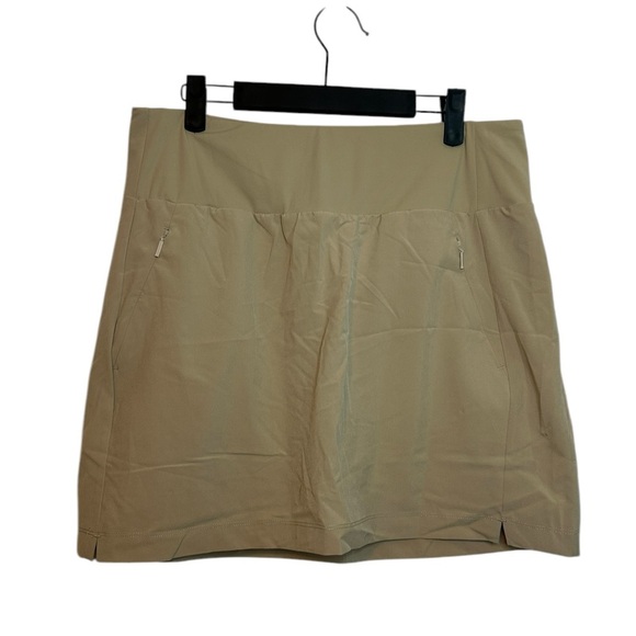 Willit Tan Active Skort - Picture 1 of 3